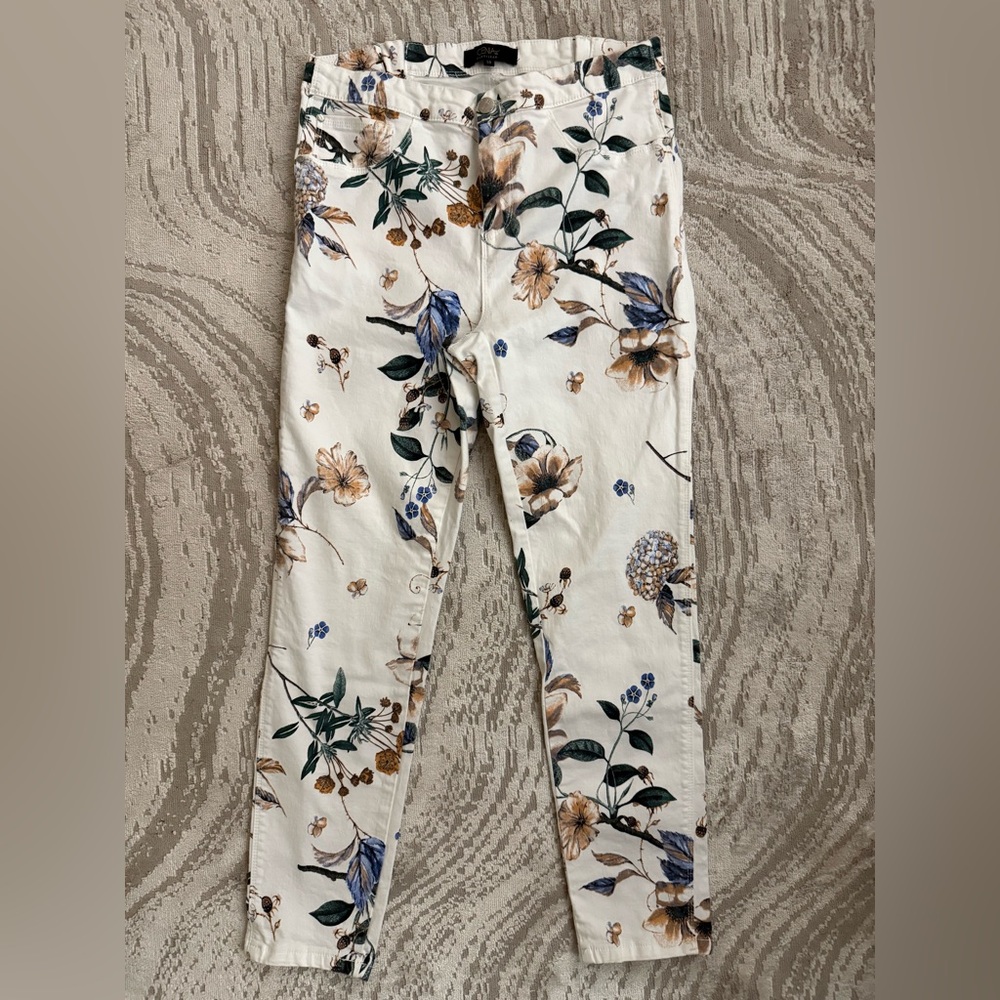 Cenia Convi Jean White Floral Jeans - Size 10